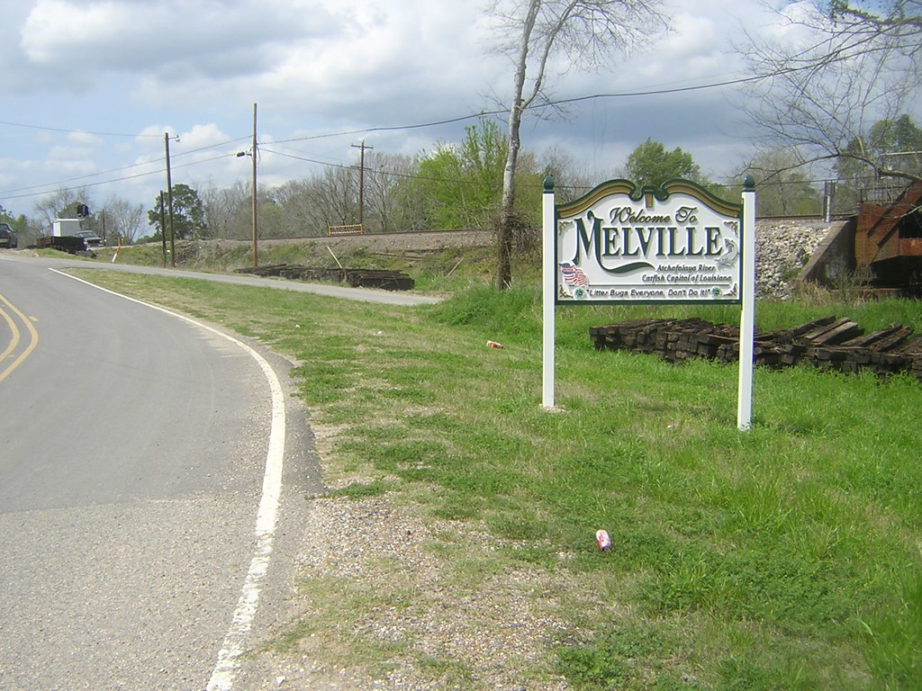 to Melville to Melville sign just west of … Flickr