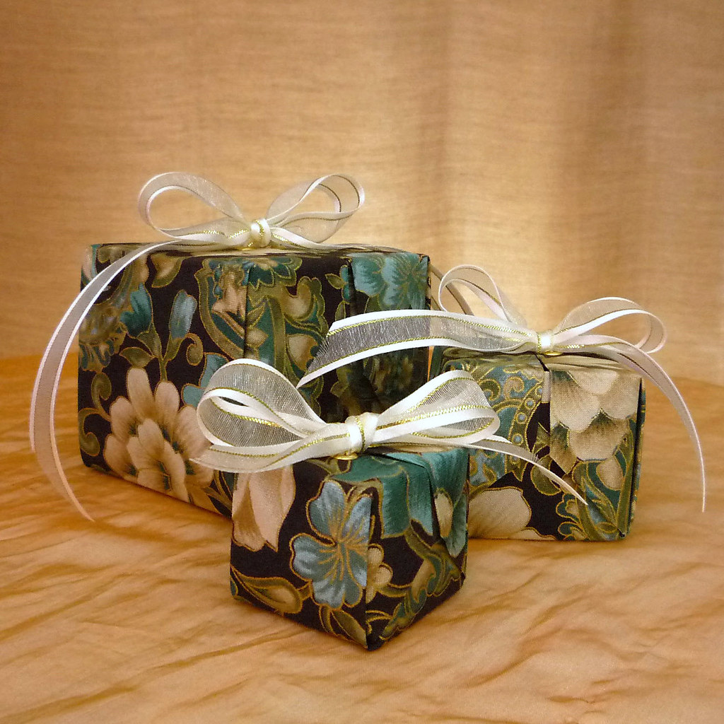 Nesting Gift Boxes set of 3 nesting fabric gift boxes in a… Flickr