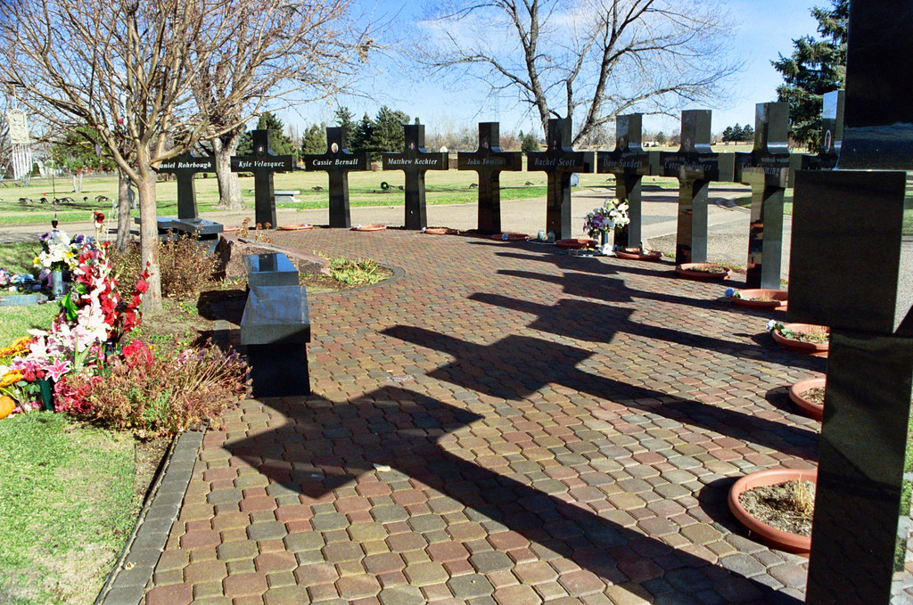 Columbine High School, Columbine Memorial Garden