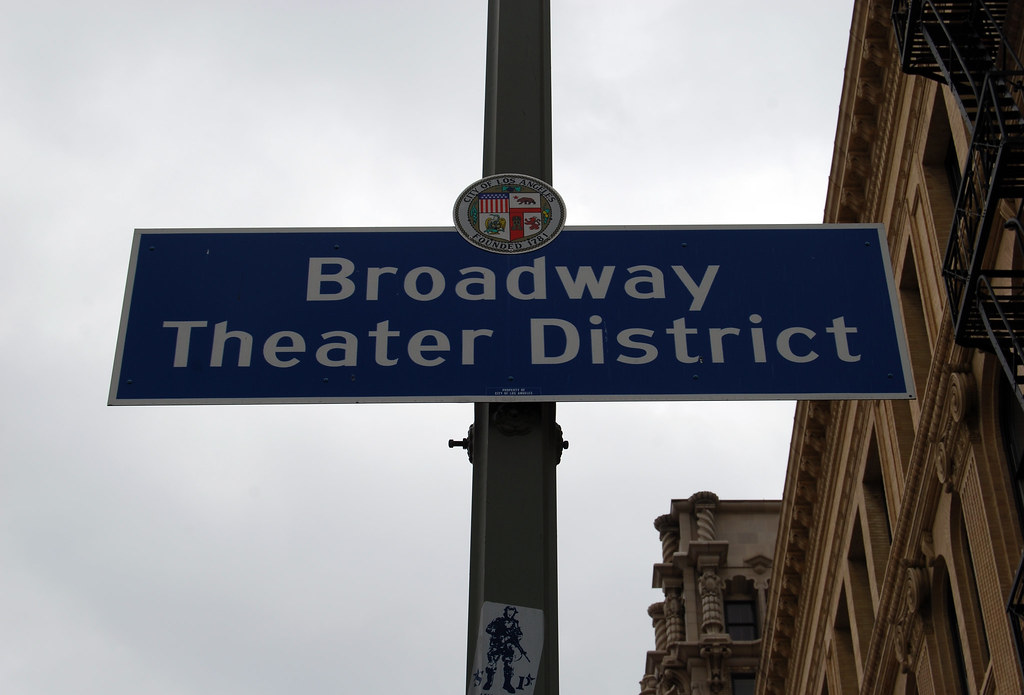 Broadway Theater District A cityissued street sign on Bro… Flickr