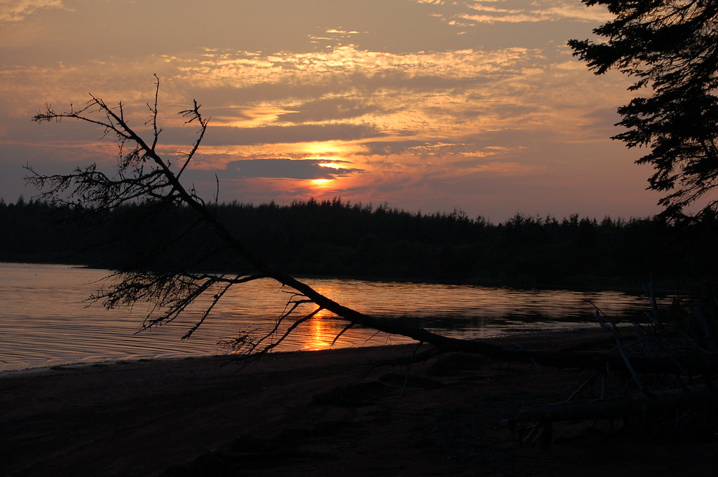 PEI 200808076 Rollo Bay sunset Shane MacClure Flickr