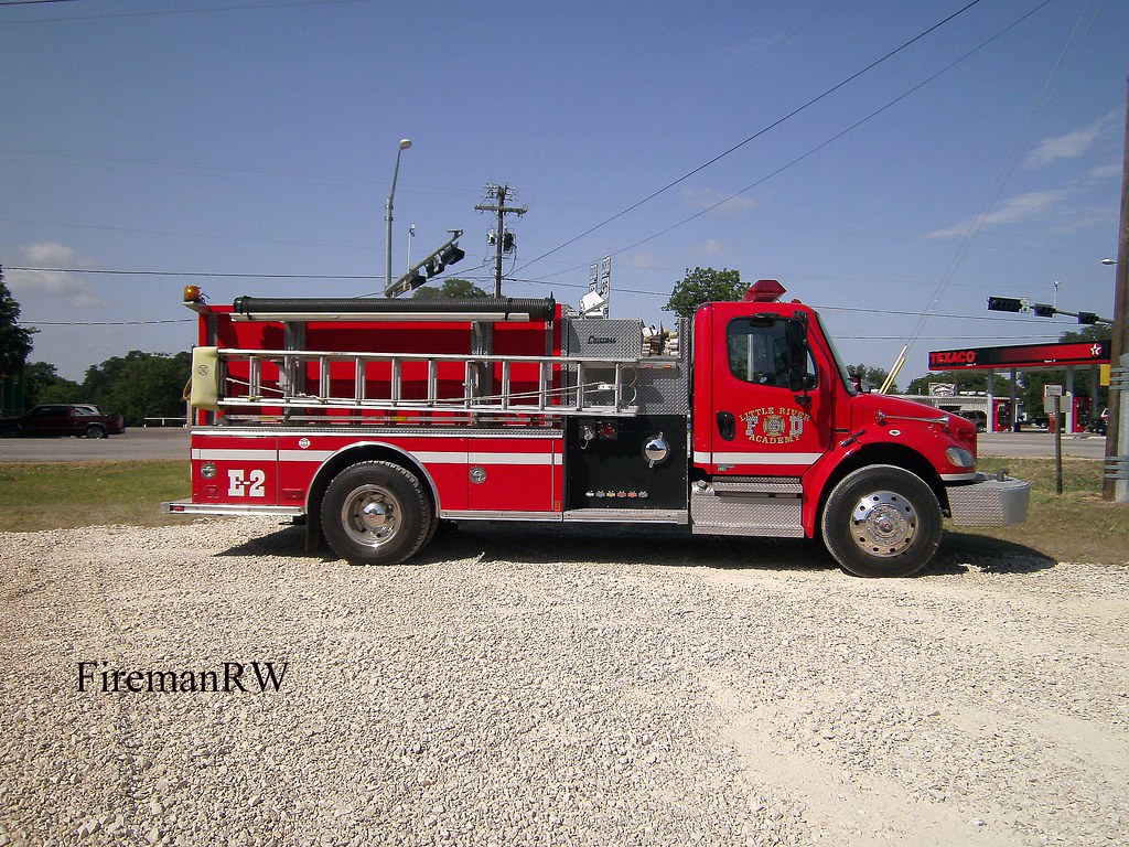 Little RiverAcademy, TX VFD Engine 2 2004 Freightliner/Em… Flickr