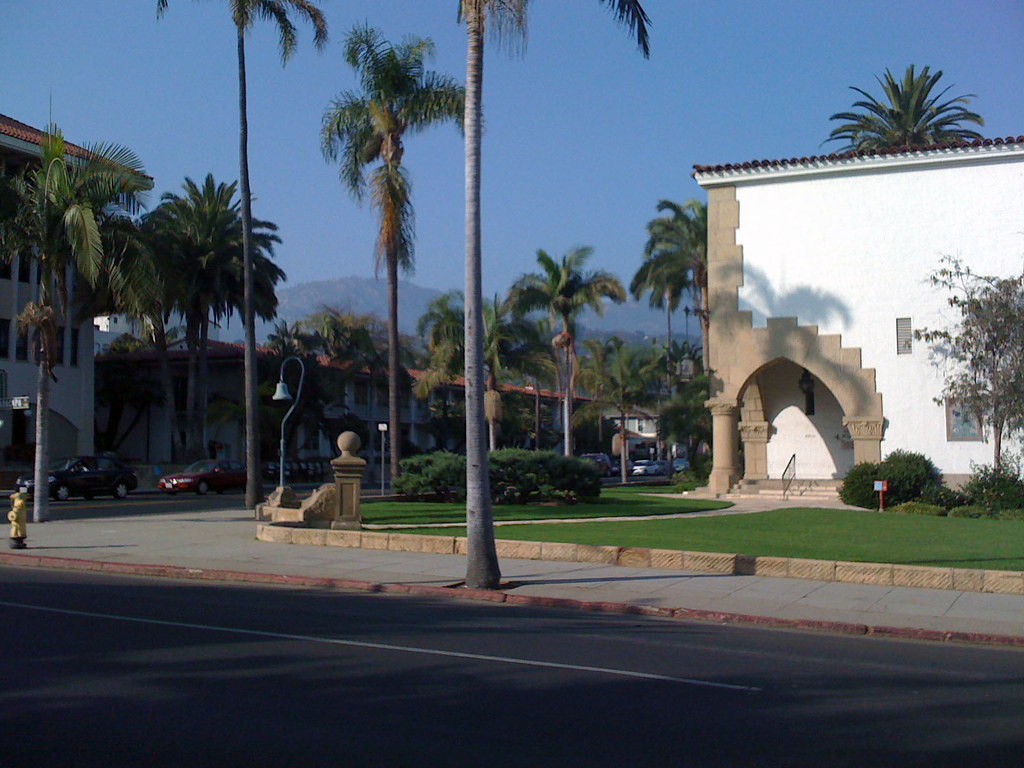 IMG_0051 Streets of Santa Barbara calvin.prewitt Flickr