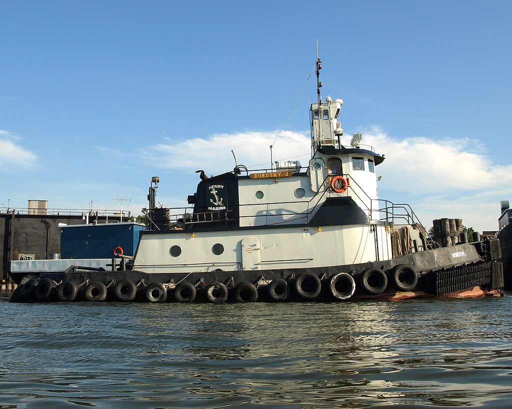 DOROTHY J. Tugboat on Kill Van Kull Length 65 feet; Year … Flickr