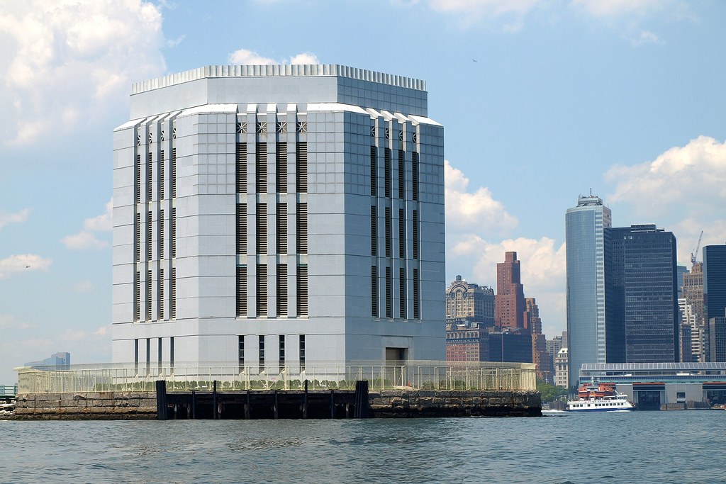 BrooklynBattery Tunnel Ventilation Building, Upper New Yo… Flickr