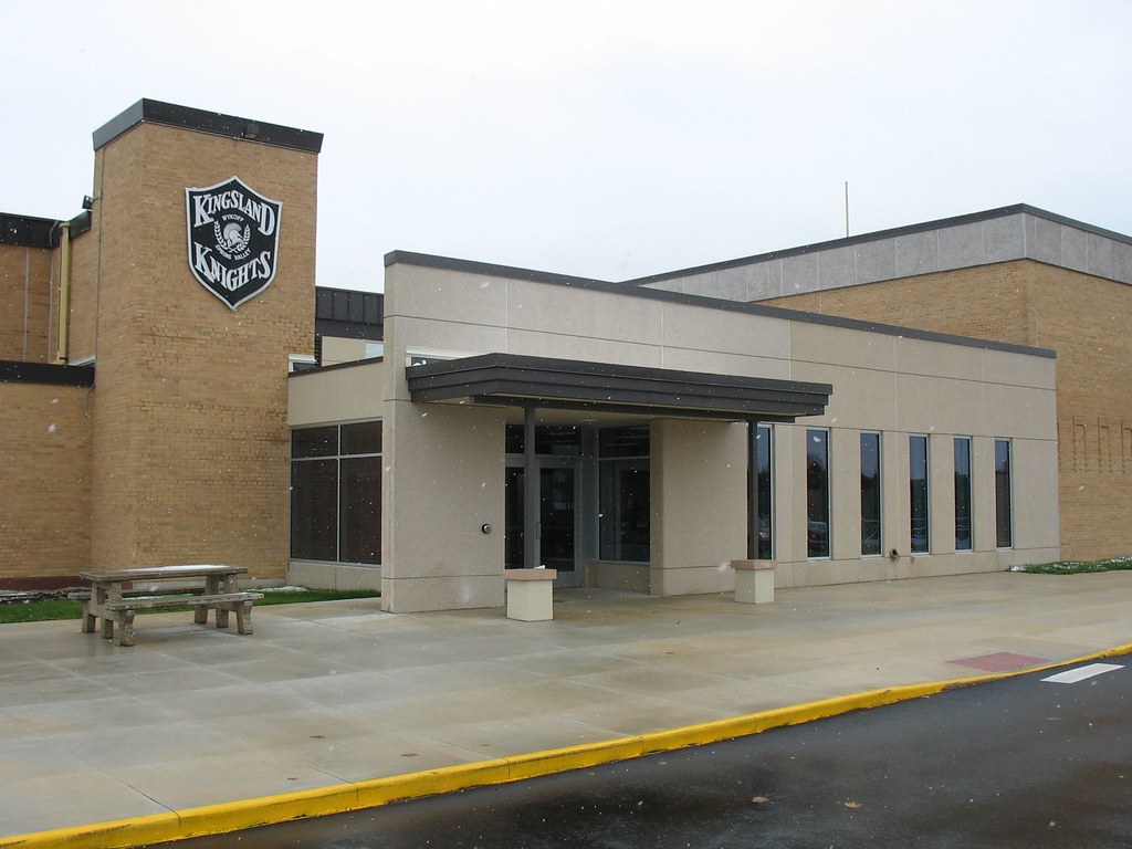 to the Kingsland Elementary & High Schools! Flickr