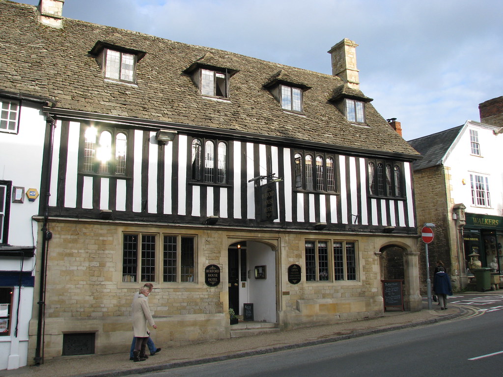 Burford House Hotel Burford House Hotel, Easter 2009 James Wood