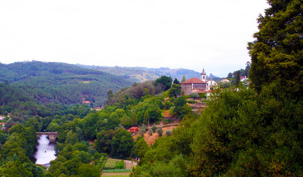 Barril de Alva Povoação portuguesa do concelho de Arganil … Flickr
