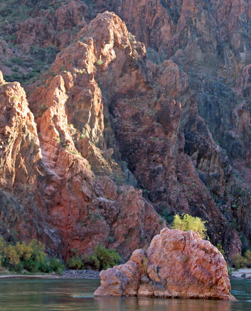 Colorado River Sunset on the Colorado River near Boat Beac… David