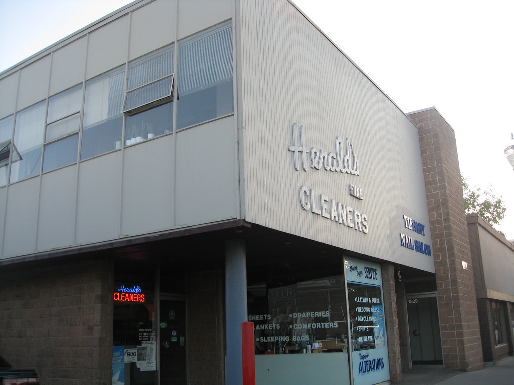 Herald's Cleaners Walnut Creek, CA walledin Flickr