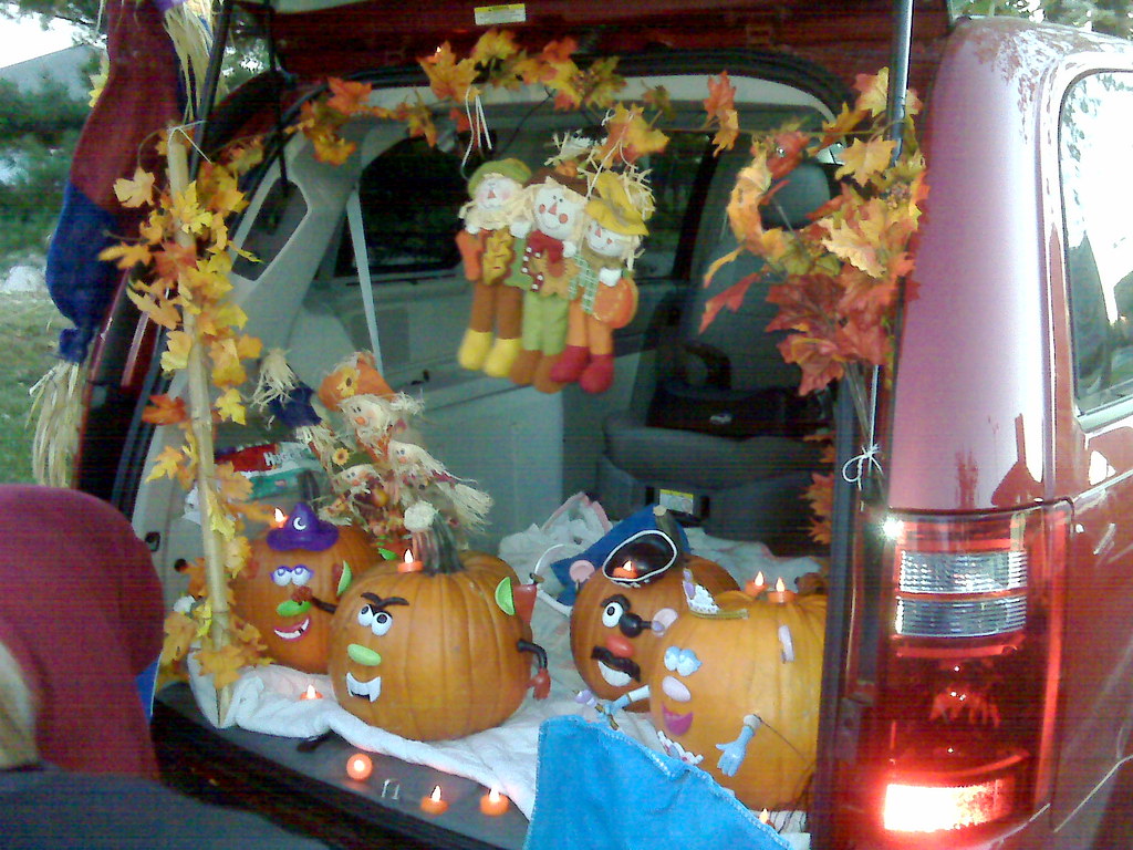 TrunkorTreat Trunk 4 We were invited to a Harvest Party … Flickr