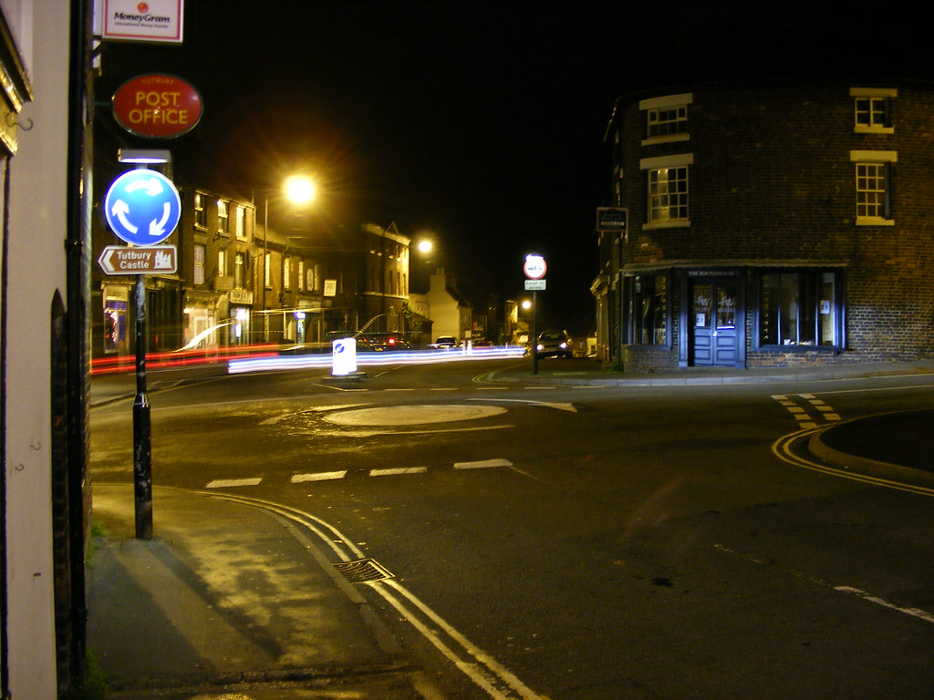 High Street (Tutbury By Night) Martin Handley Flickr