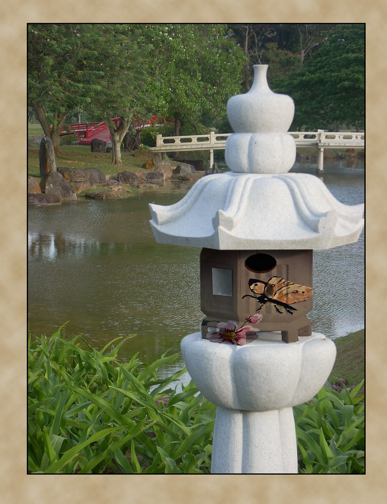 DUC 216 ORIENTAL BIRDHOUSE Uploaded for the Down Under … Flickr