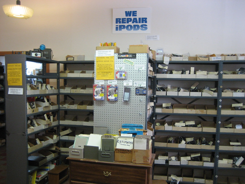 IMG_1301 Inside of the BDC Camera Repair Shop Aki Flickr