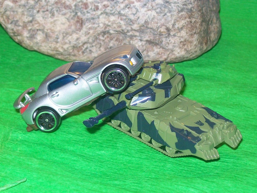 Transformers 1 Jazz Vs Brawl