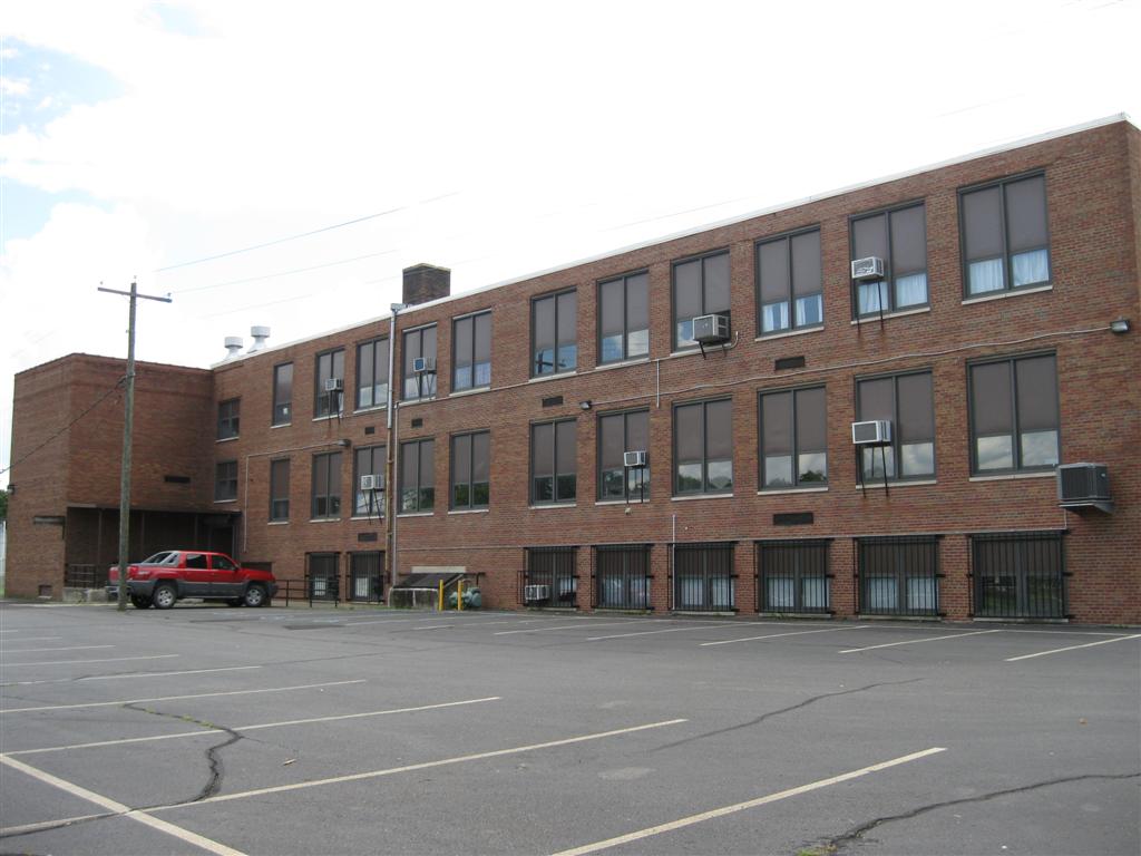072709 McArthur School 4McArthur, Ohio (3) Aaron Turner Flickr