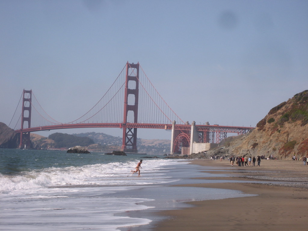 Baker Beach, San Francisco. Alex SoojungKim Pang Flickr