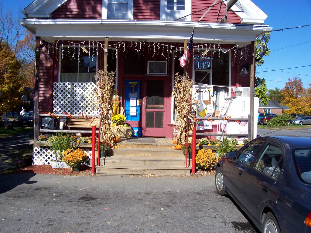 100_0027 Bernardston Country store on Rte 10 in Bernardsto… Flickr