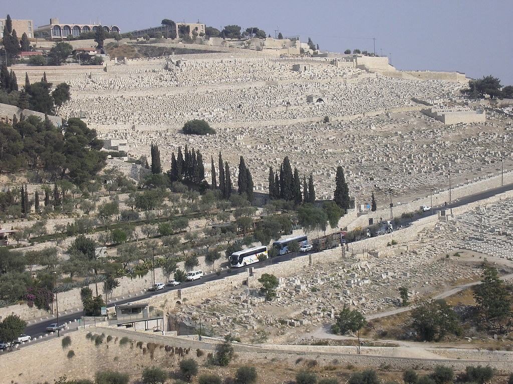 Mount of Olives Cemetery The cemetery on the Mount of Oliv… Flickr