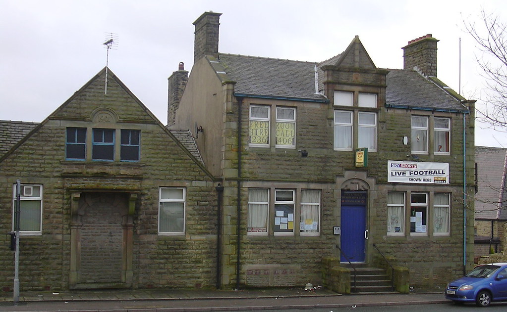 "Baxenden Conservative Club" 532A Manchester Road, Accring… Flickr