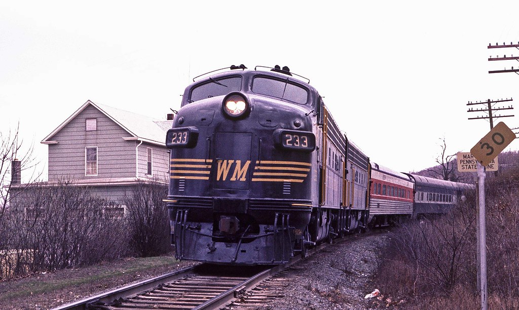 F7 233, wb Railfan Special, MDPA state line, Pen Mar MD Mar 73PS a photo on Flickriver