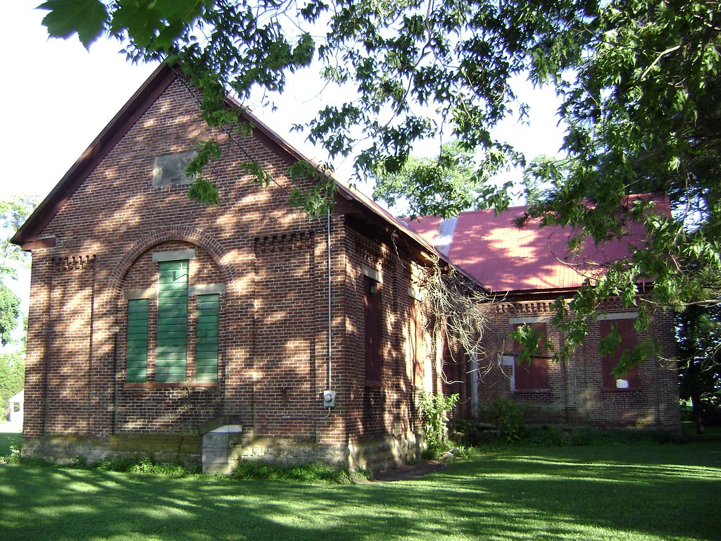 Lilly Chapel, Ohio Lilly Chapel Schoolhouse The amazingl… Flickr