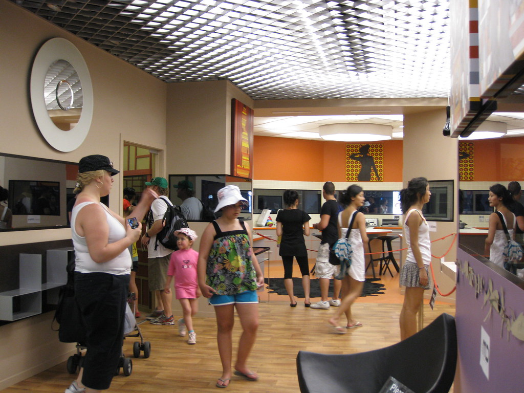 Big Brother House Dreamworld, Gold Coast jjaq78 Flickr