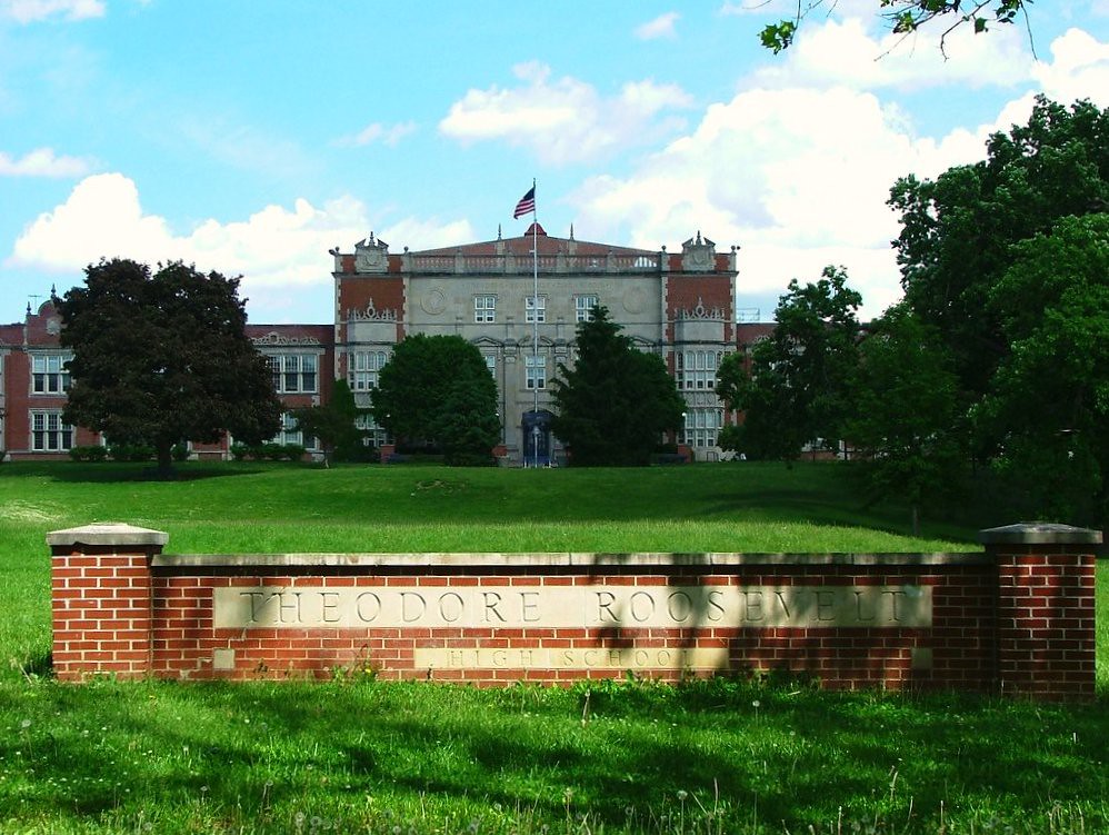 Theodore Roosevelt High School in Des Moines IA Iowas la… Flickr