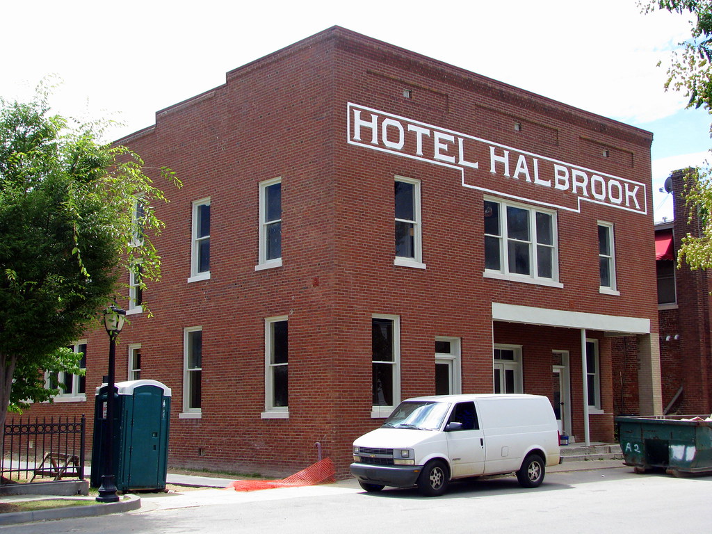 Hotel Halbrook (2008) Claim to fame 1920 Birthplace of Fr… Flickr