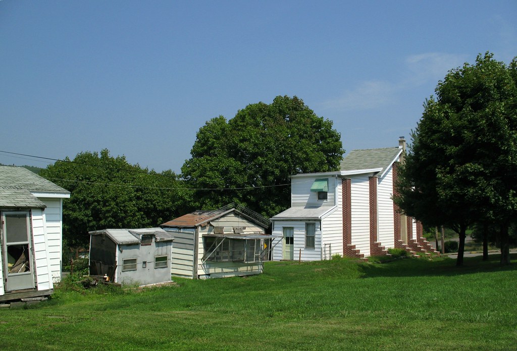 2007 08 25 Centralia House viewed from alley Centralia… Flickr