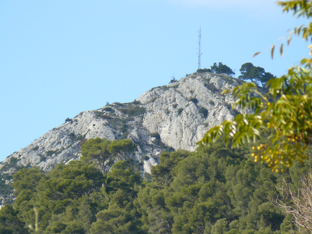 toulon mountain top i believe i read something that said t… Flickr