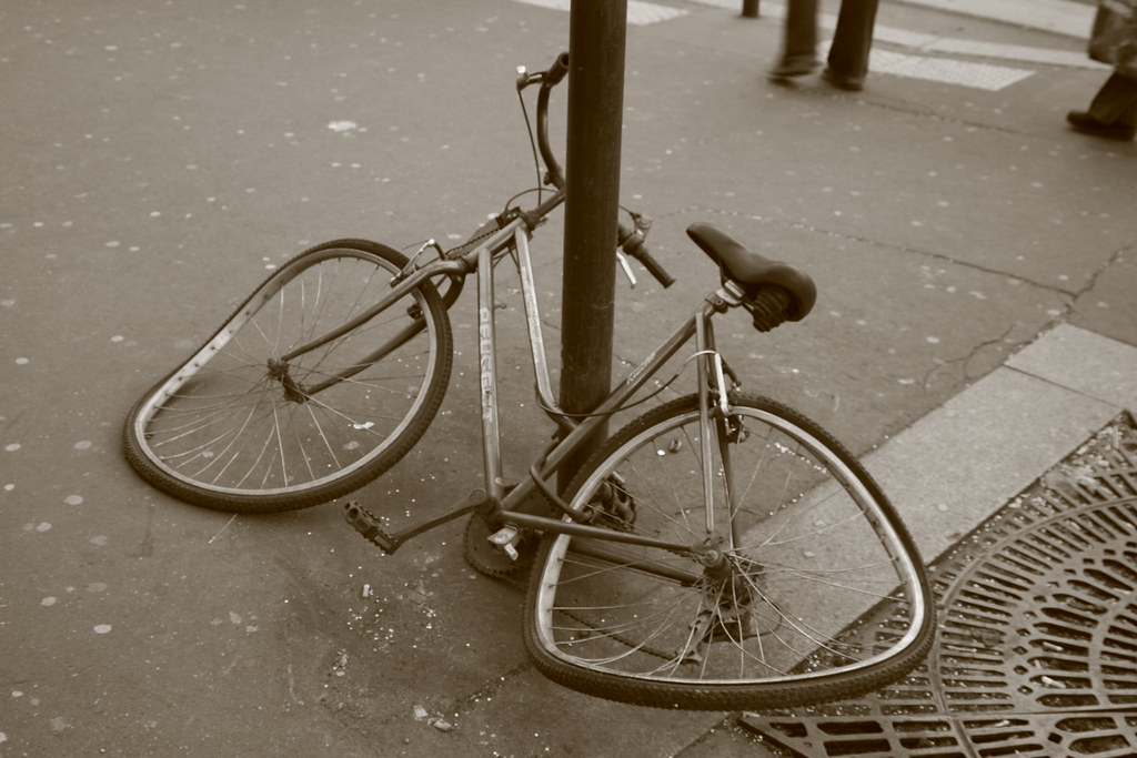 Le Velo De Salvador Dali Paris 26th December 2008 Flickr