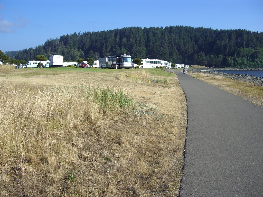 Winchester Bay RV Resort (21) Ma & Pa Buckner Flickr