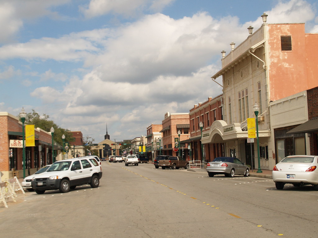 Conroe Texas Old Town Square Buildings and Signs 2008 PB04… Flickr