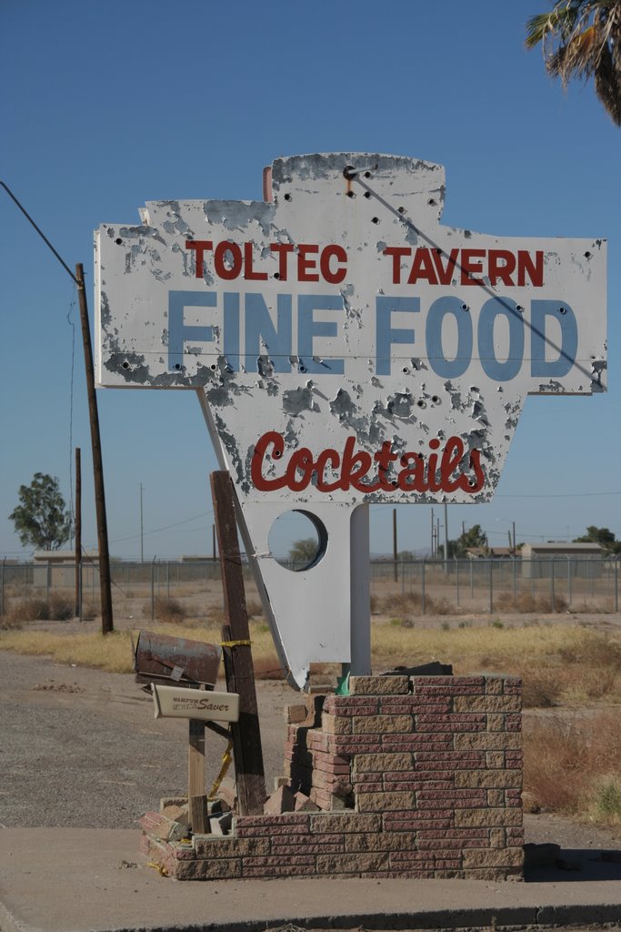 Toltec Tavern Eloy, AZ John Wayne and Bing Crosby used to … Flickr