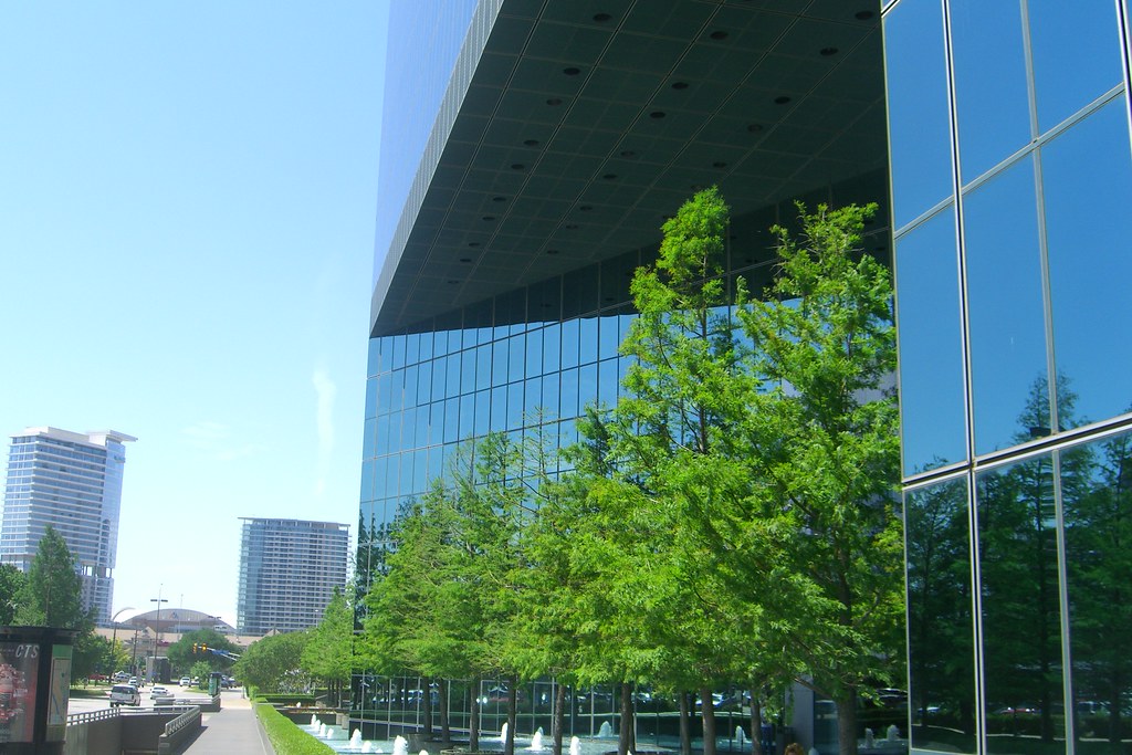 CIMG7574 Fountain Place jkozik Flickr