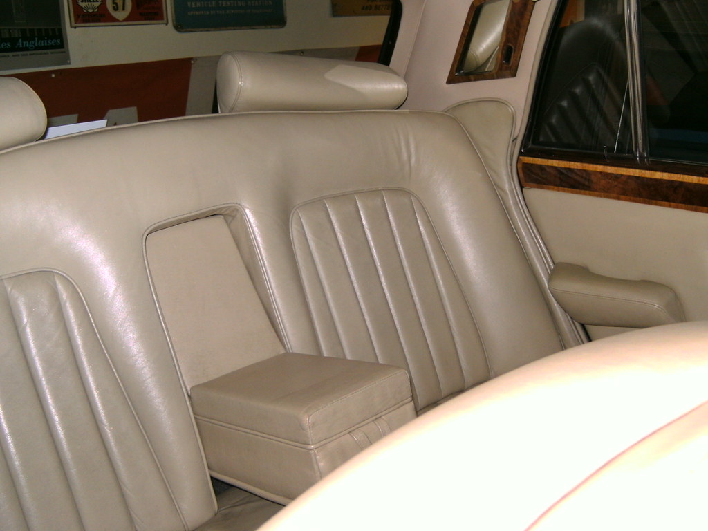 Leather seats in a Rolls Royce Silver Shadow Digital camer… Frisky