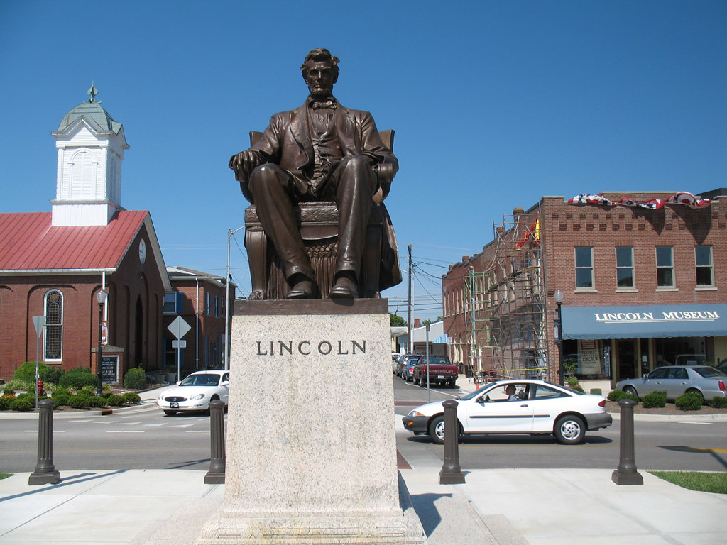 Lincoln Statue Hodgenville, KY, August 3, 2008 Jamie Flickr