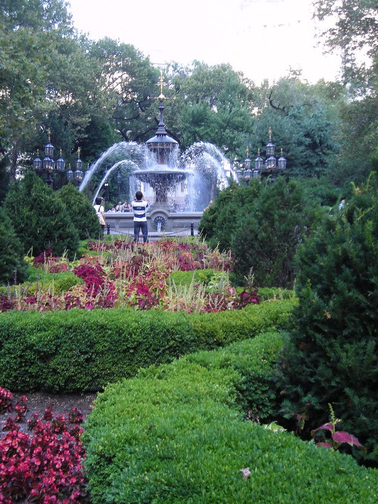 City Hall Park Pamela Drew Flickr