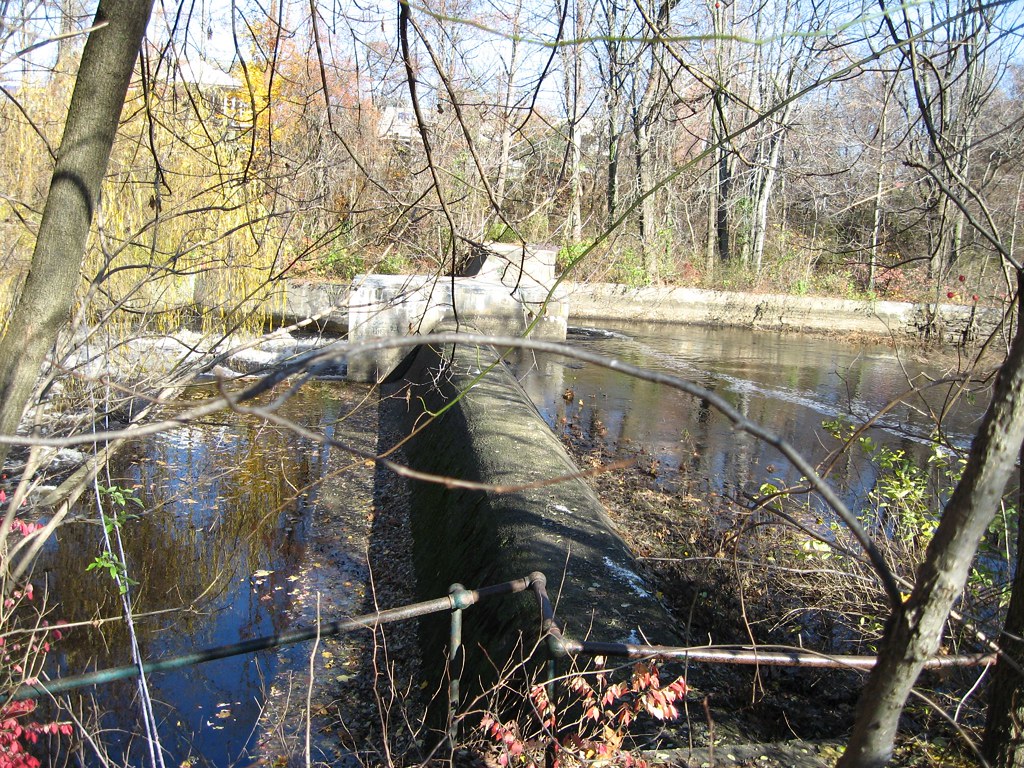 Slater Mill Lower Dam (4) Jim Flickr