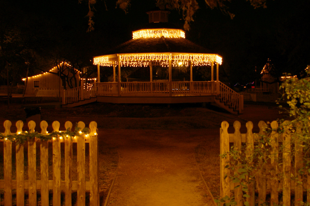 Bracken Village DSC02319 Tammy Flickr