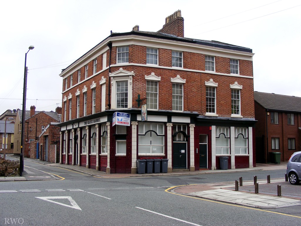 The Glass Barrel, Market Street, Birkenhead Another of Bir… Flickr