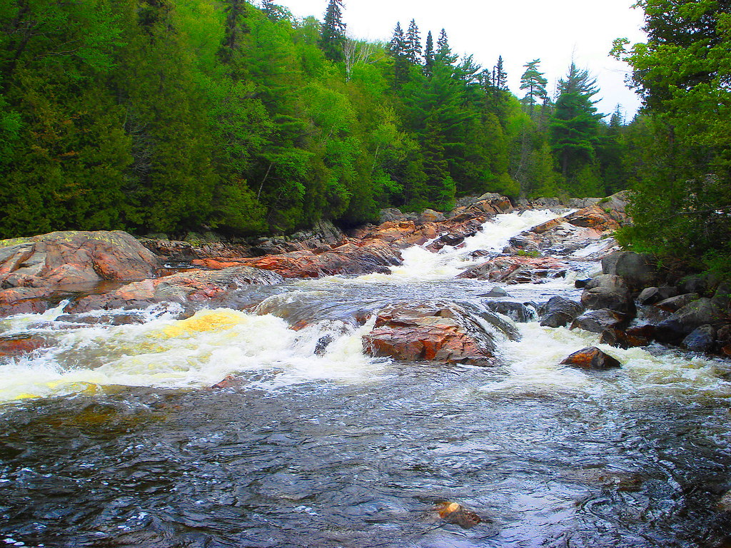 Falls on the Chippewa River These waterfalls on the Chippe… Flickr