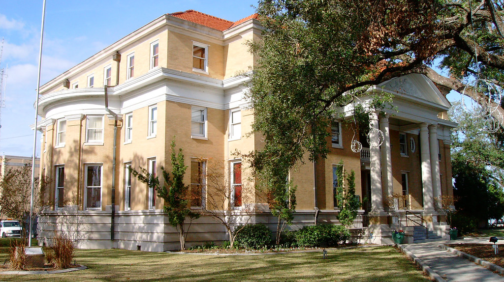 Old Iberville Parish Courthouse (Plaquemine, Louisiana) Flickr
