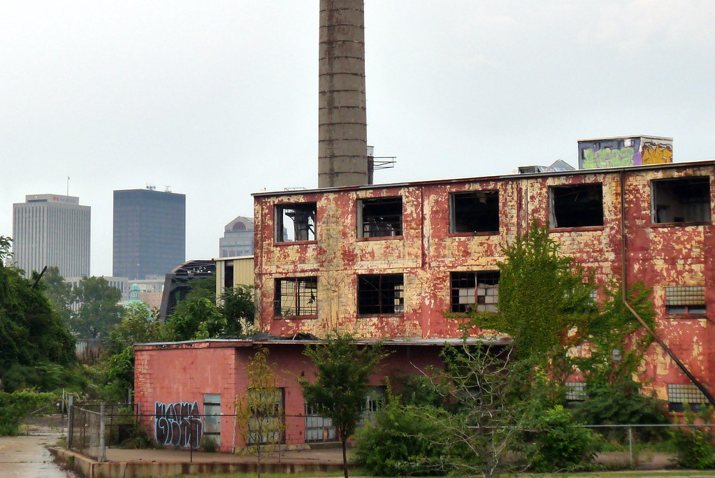 Abandoned Paper Mill, Dayton, Ohio Originally operated as … Flickr