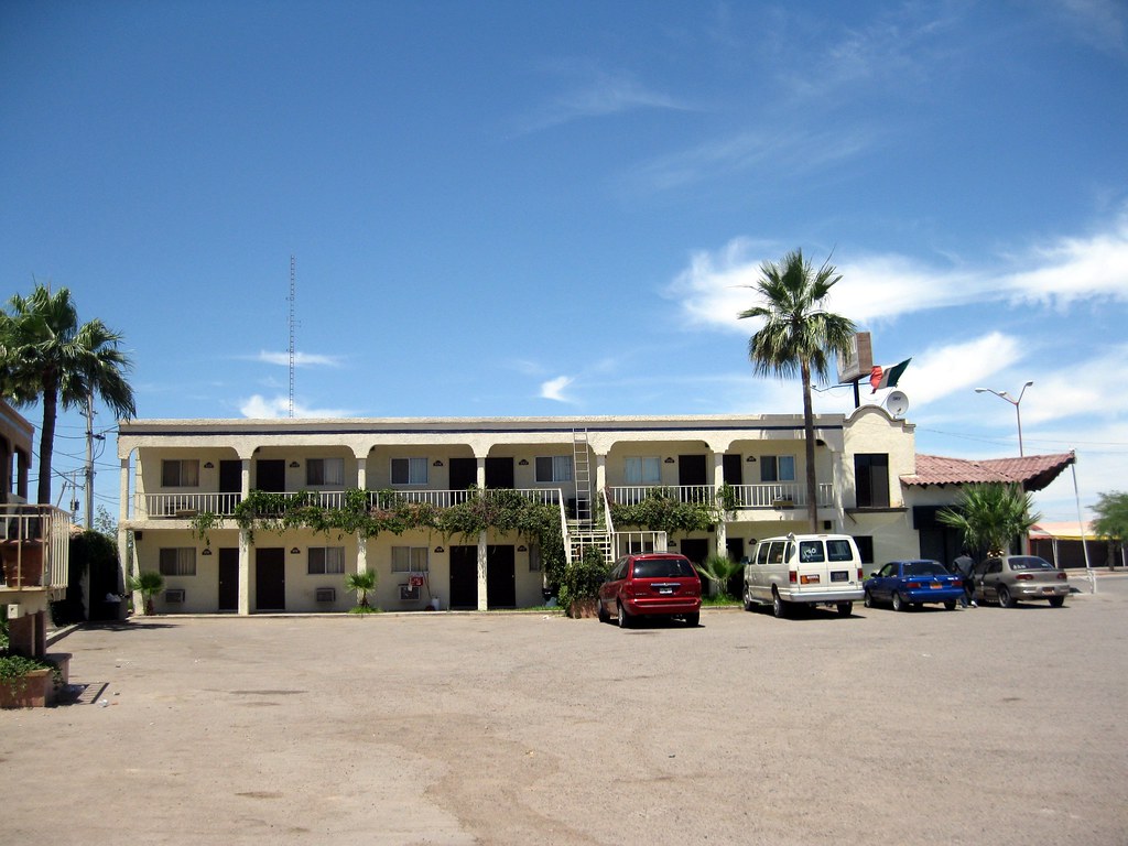 Hotel Casa Blanca, Caborca, Sonora México vivecaborca.blog… Flickr