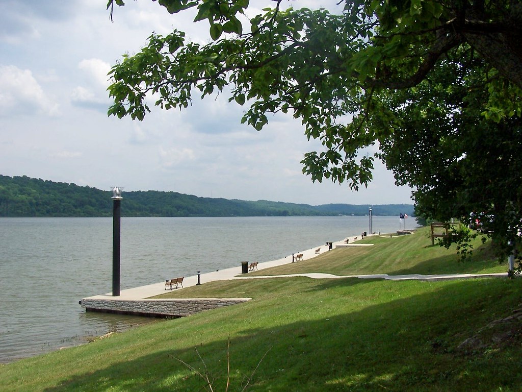 O'Neill Landing, Augusta, Kentucky On the Ohio River J. Stephen