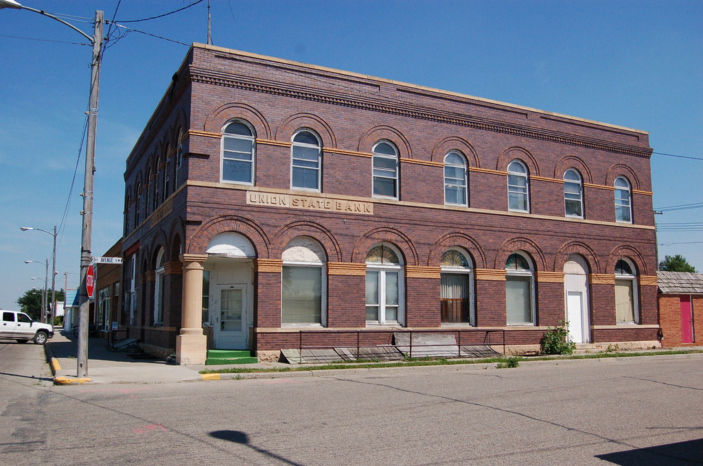 Union State Bank Building My mom and my uncle Don bought t… Flickr