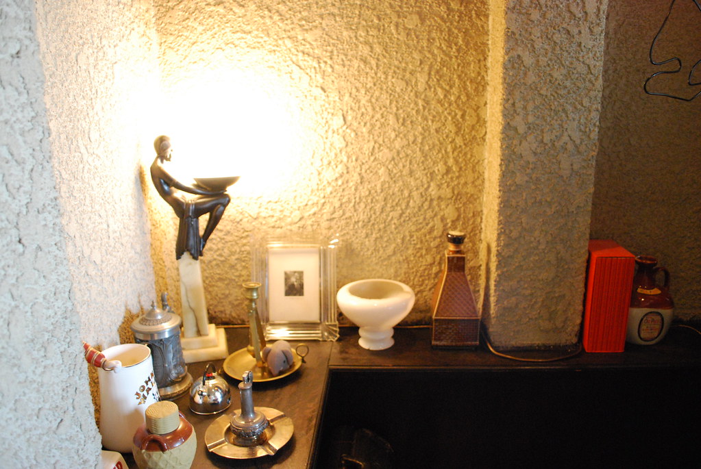 Ryugetsudo coffee shop snowshoe hare*(catching up) Flickr