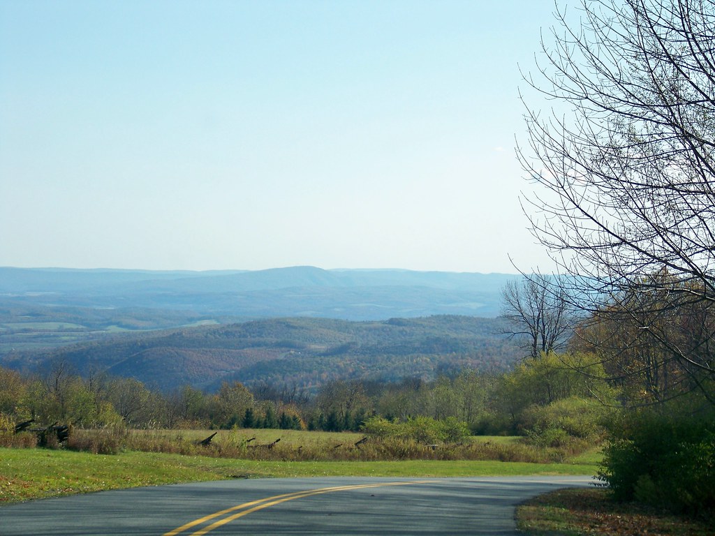 View from Blue Knob Looking down from Blue Knob, the secon… Flickr